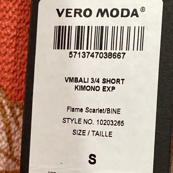 Vero Moda Bali 3/4 Sleeve Kimono Wrap Top Red Floral size S - Picture 11 of 13